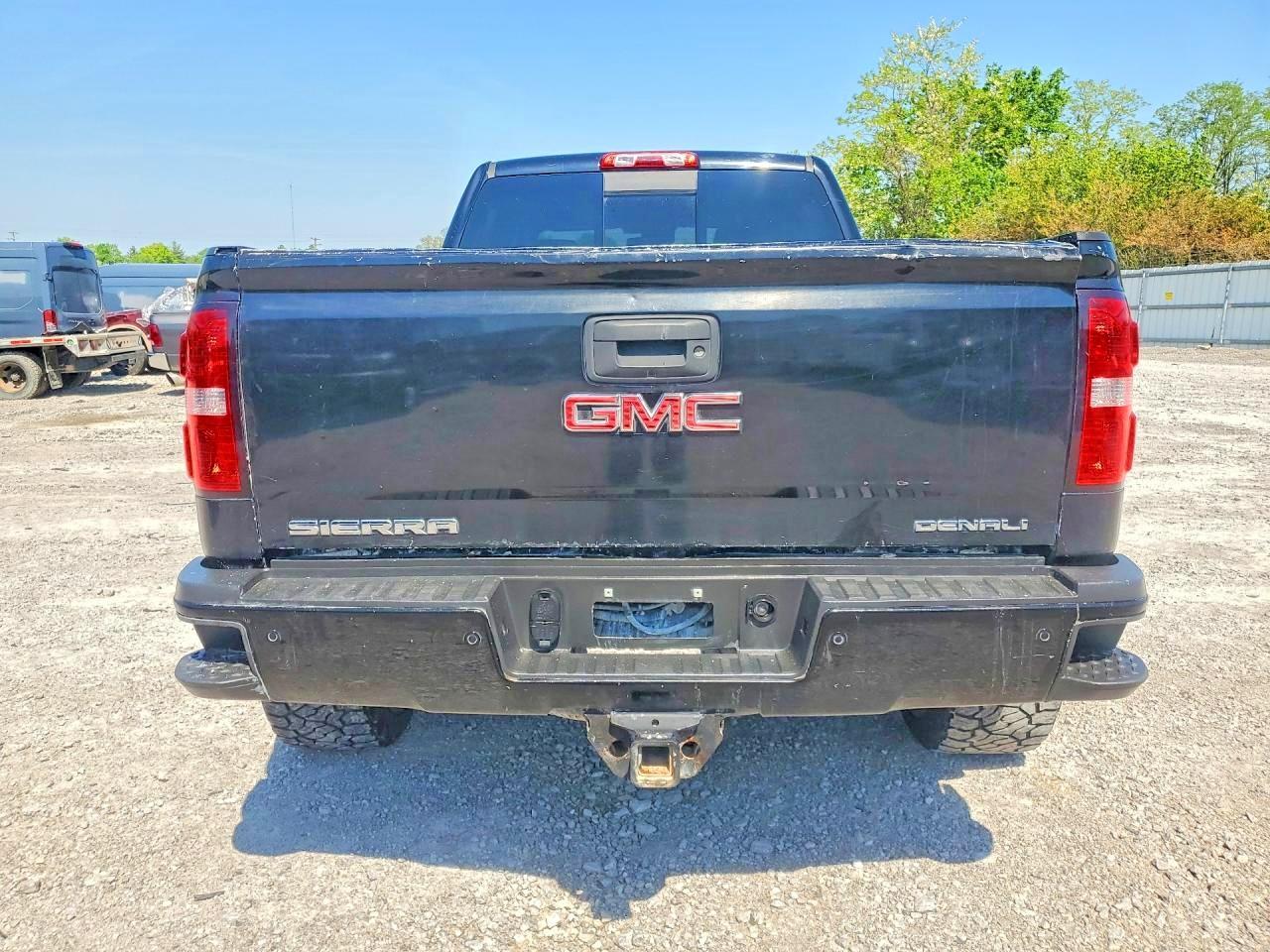 2015 GMC Sierra K3500 Denali - Фото 6