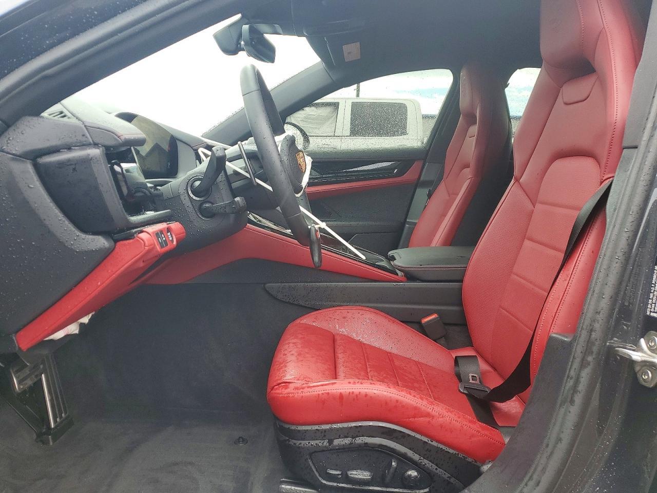 2025 Porsche Panamera Base/4 - Image 7