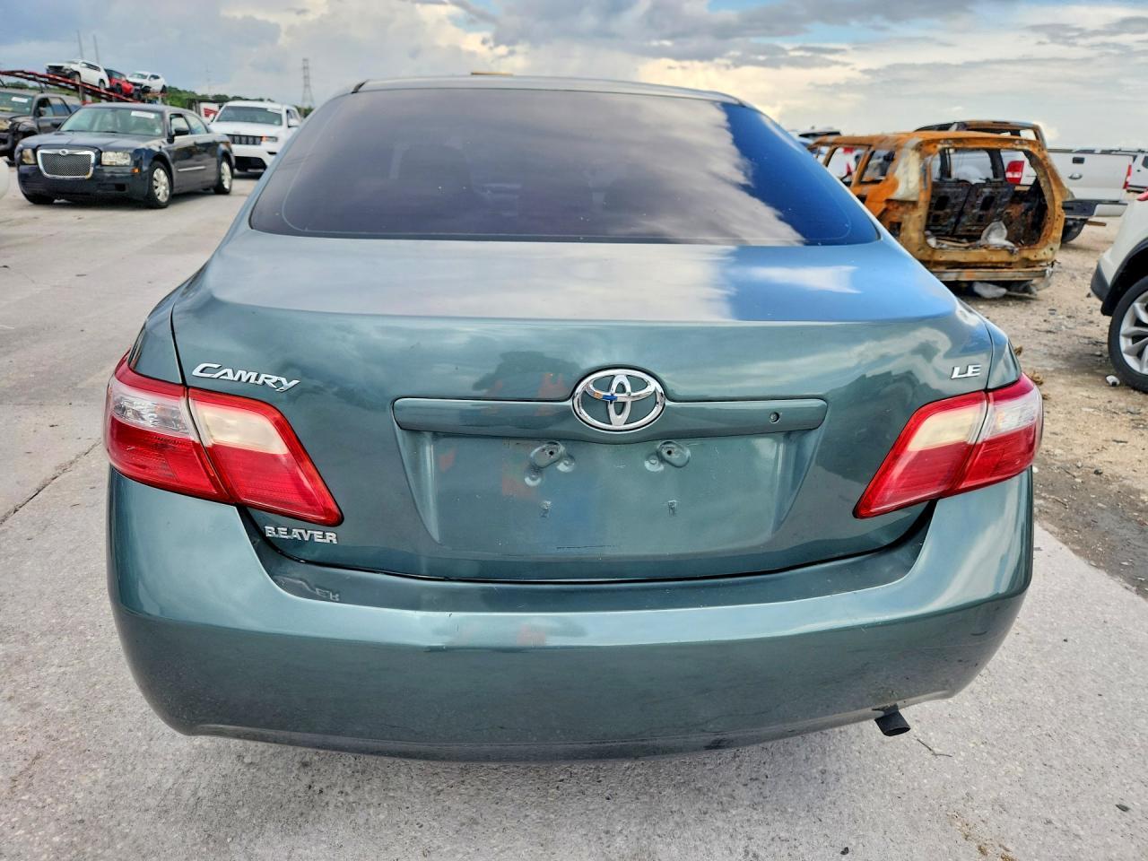 2009 Toyota Camry Le - Фото 6