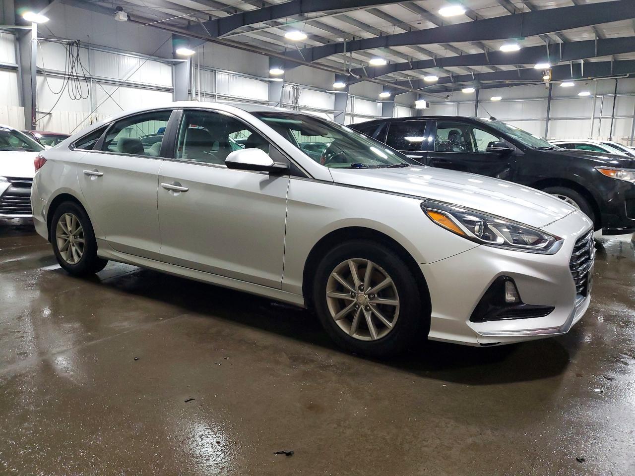 2018 Hyundai Sonata Se - Фото 4