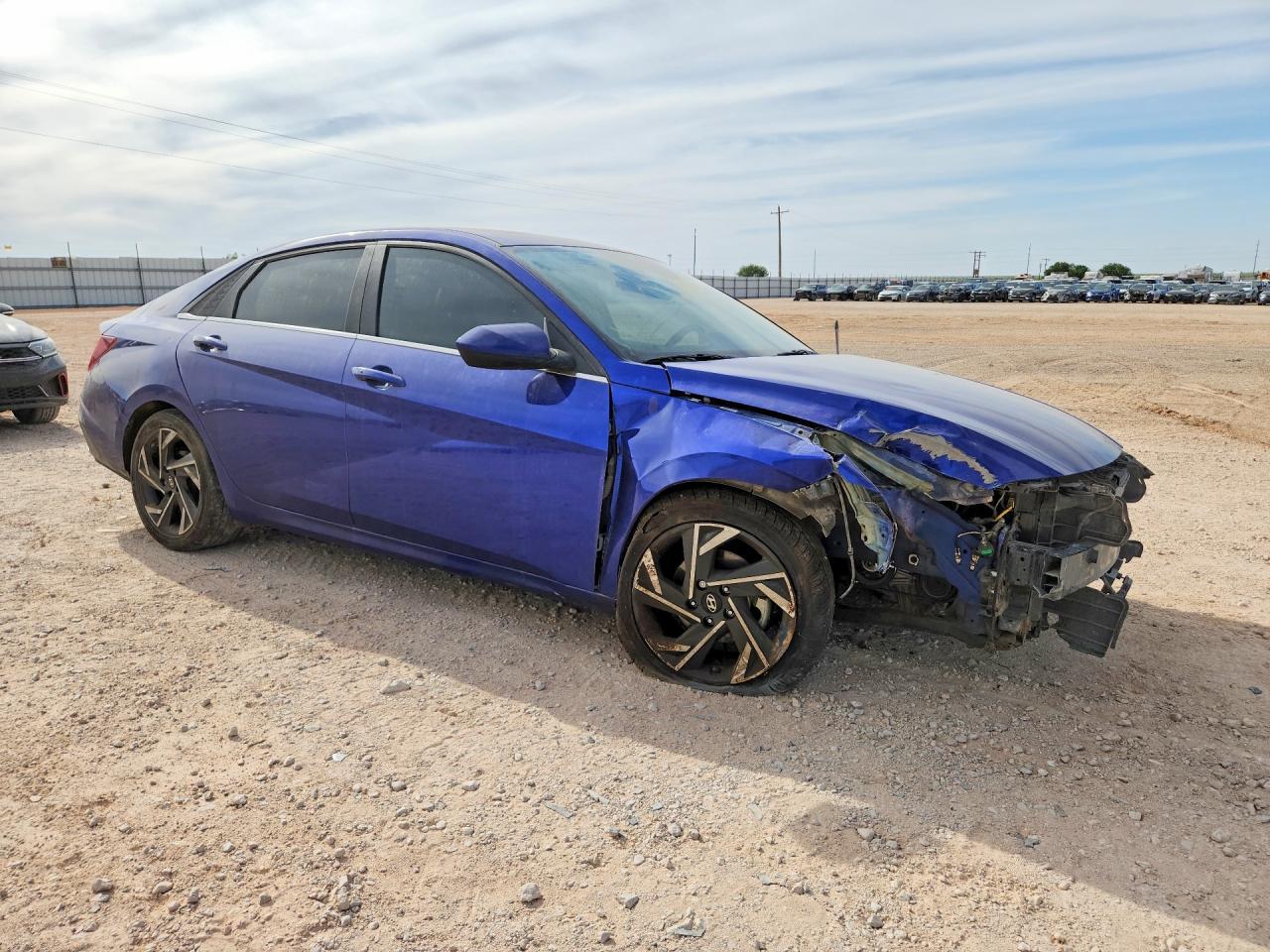 2024 Hyundai Elantra Sel - Image 4