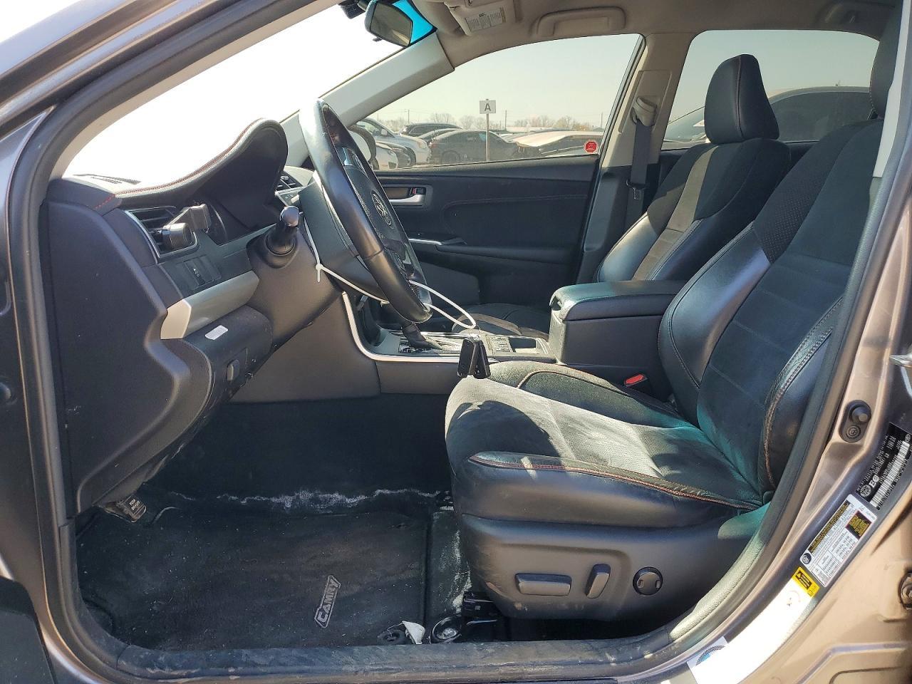2017 Toyota Camry Hybrid Le - Фото 7