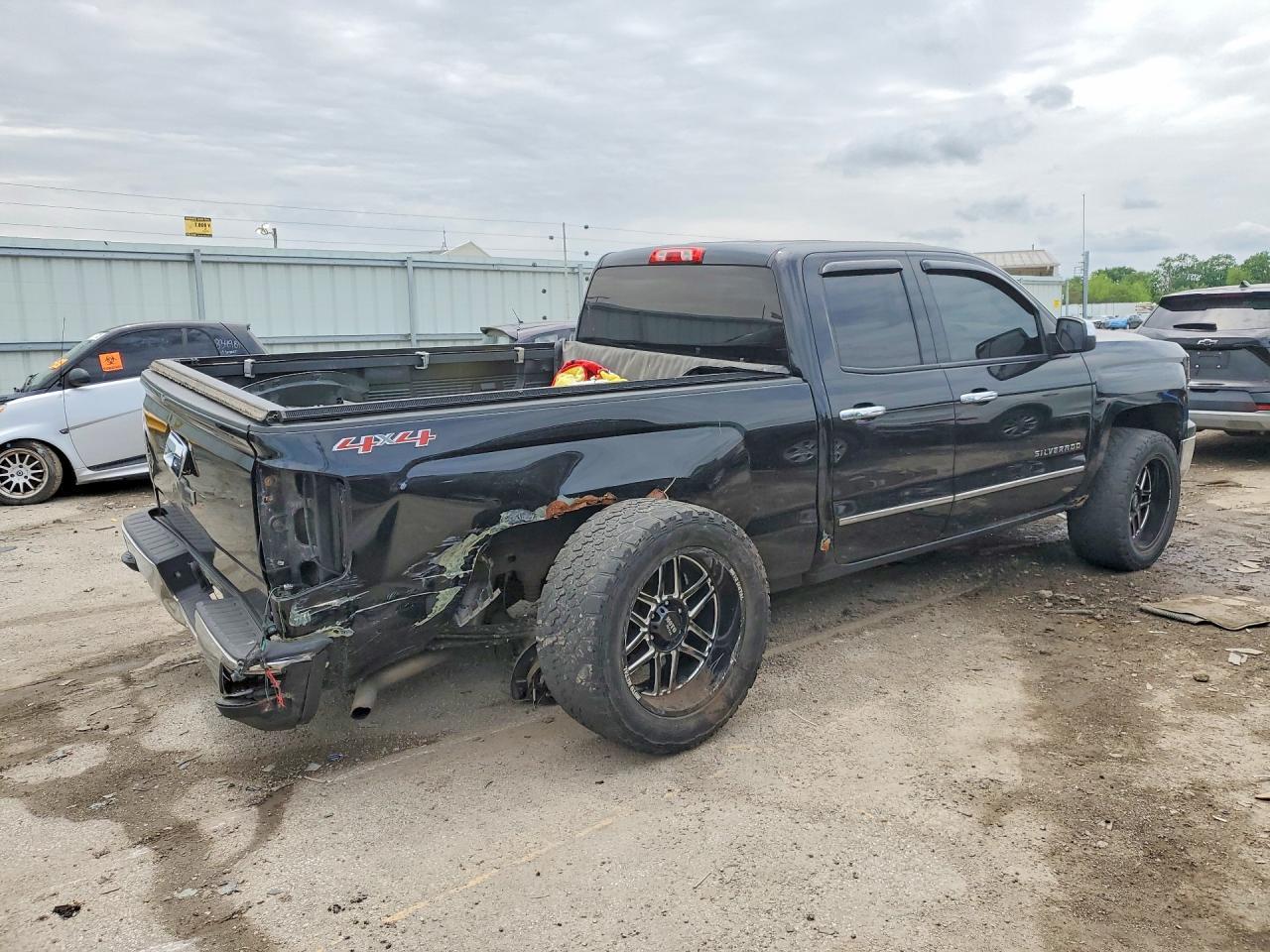 2014 Chevrolet Silverado K1500 Lt - Image 3