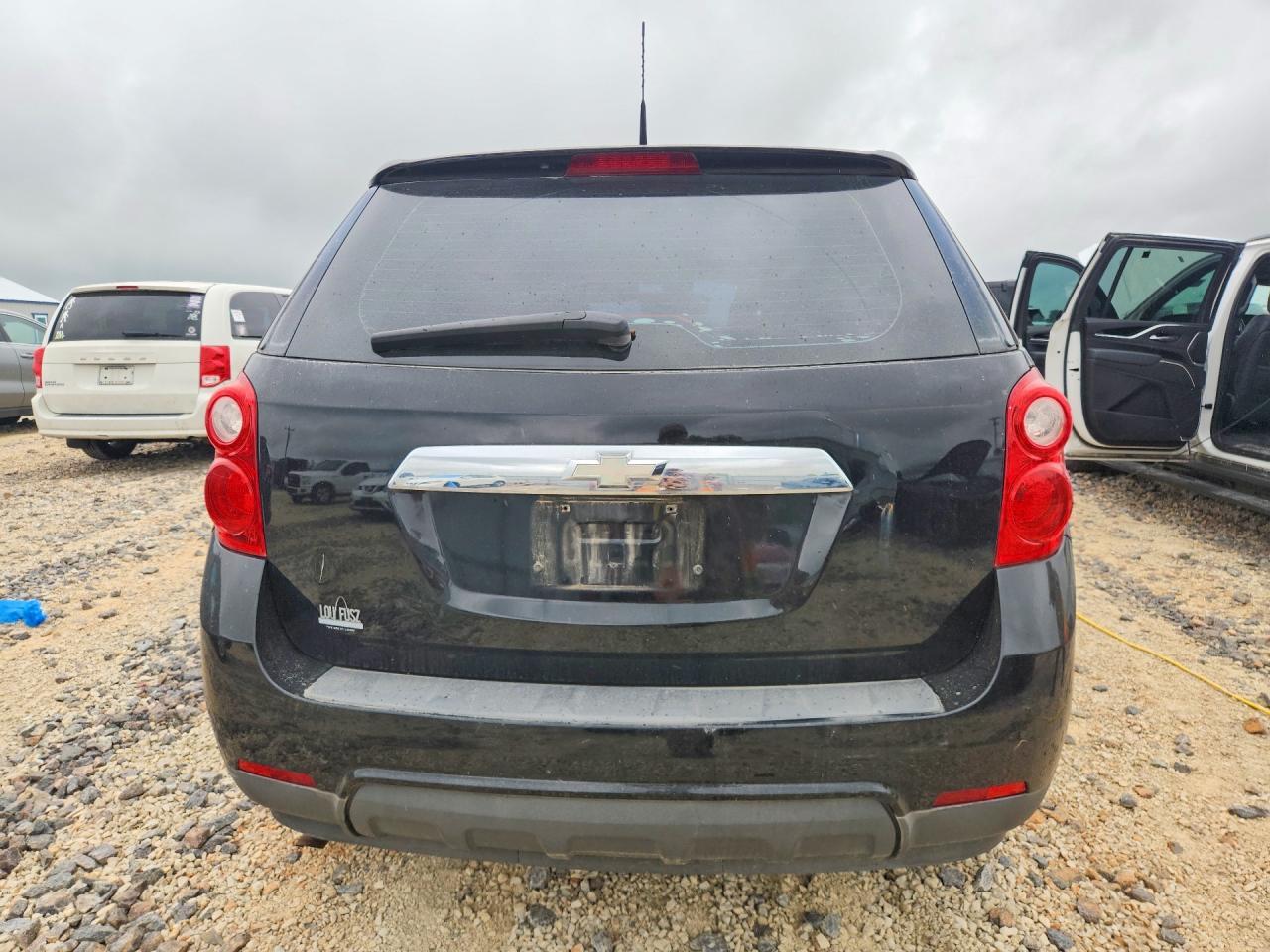 2011 Chevrolet Equinox Ls - Image 6