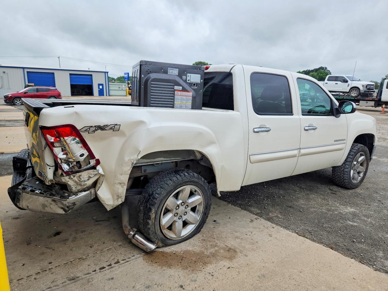 2012 GMC Sierra K1500 Slt - Image 3