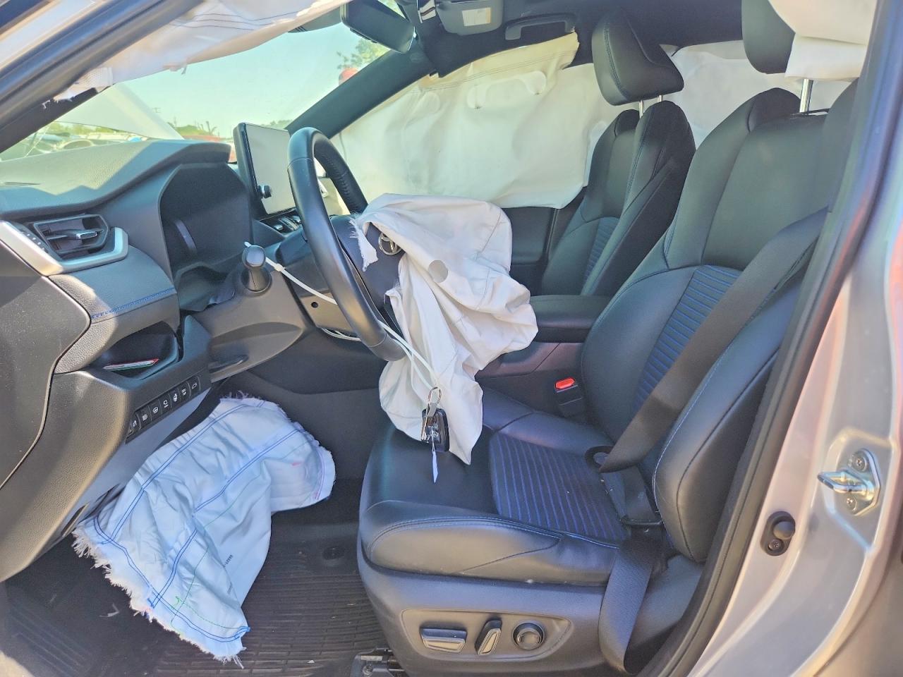 2024 Toyota Rav4 Xse - Image 7