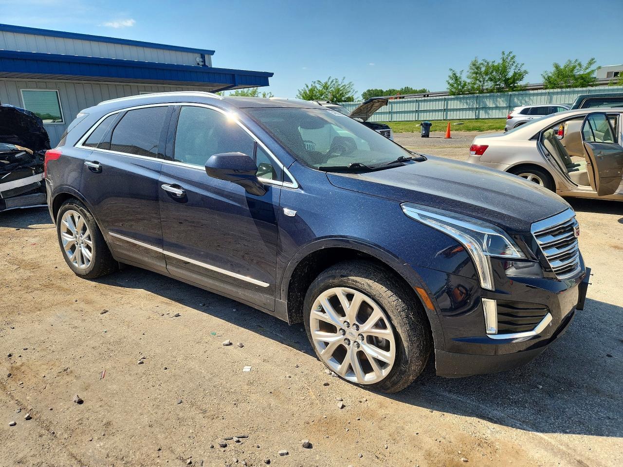 2017 Cadillac Xt5 Luxury - Фото 4
