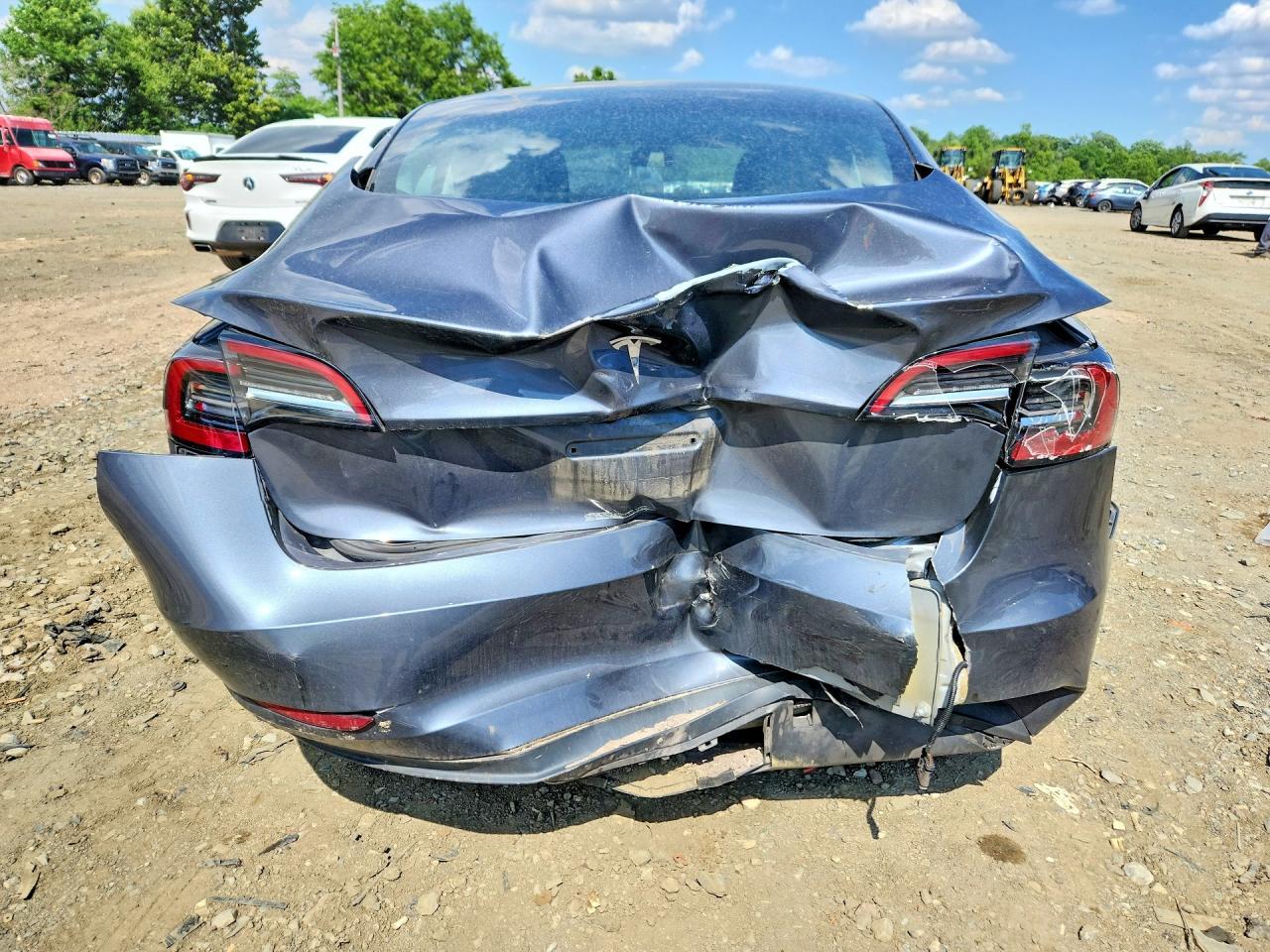 2023 Tesla Model 3 - Image 6