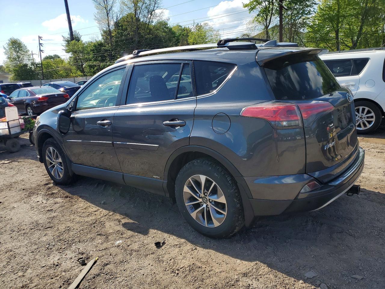 2017 Toyota Rav4 Hybrid Xle - Image 2