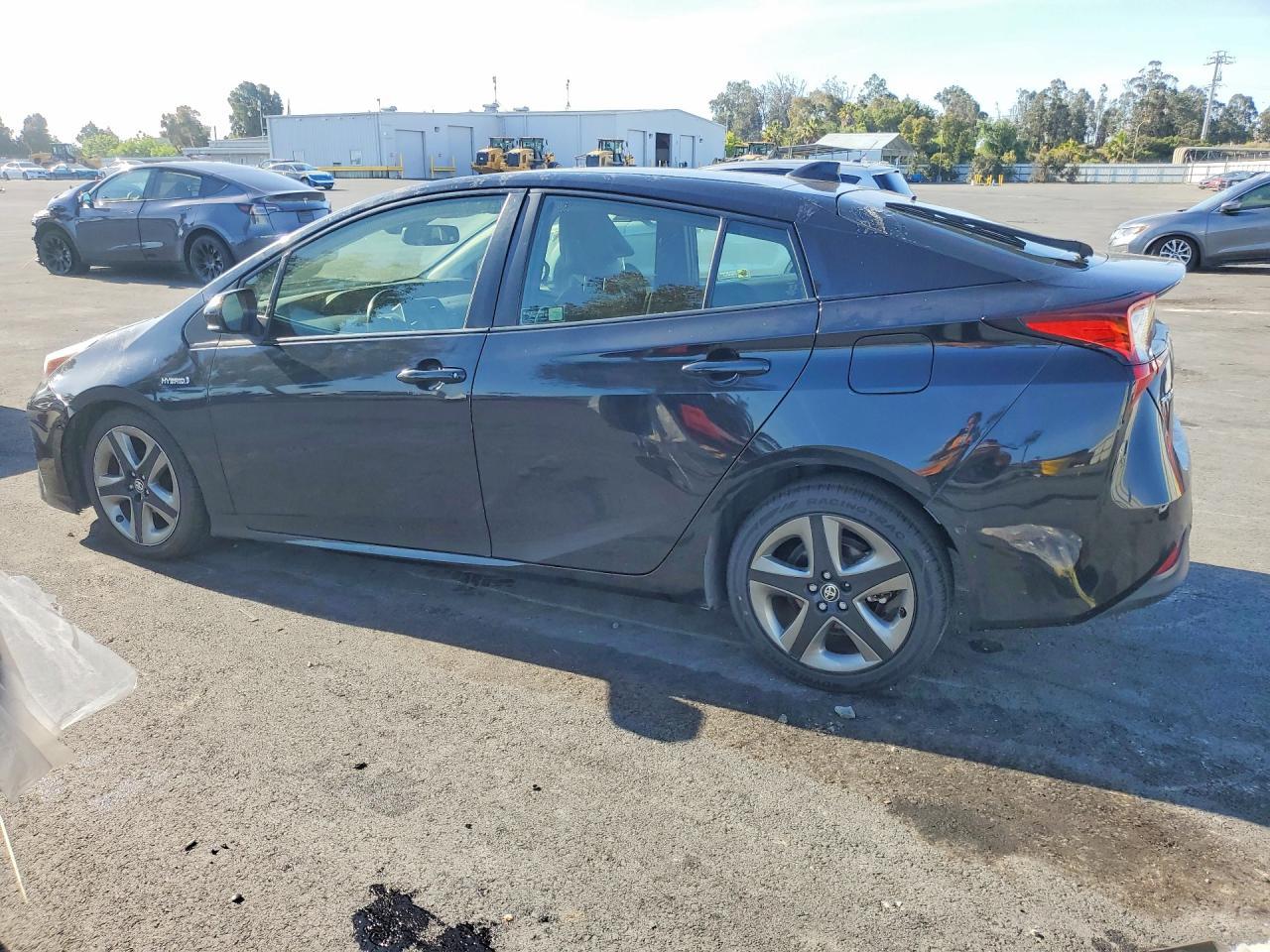 2022 Toyota Prius Xle - Фото 2