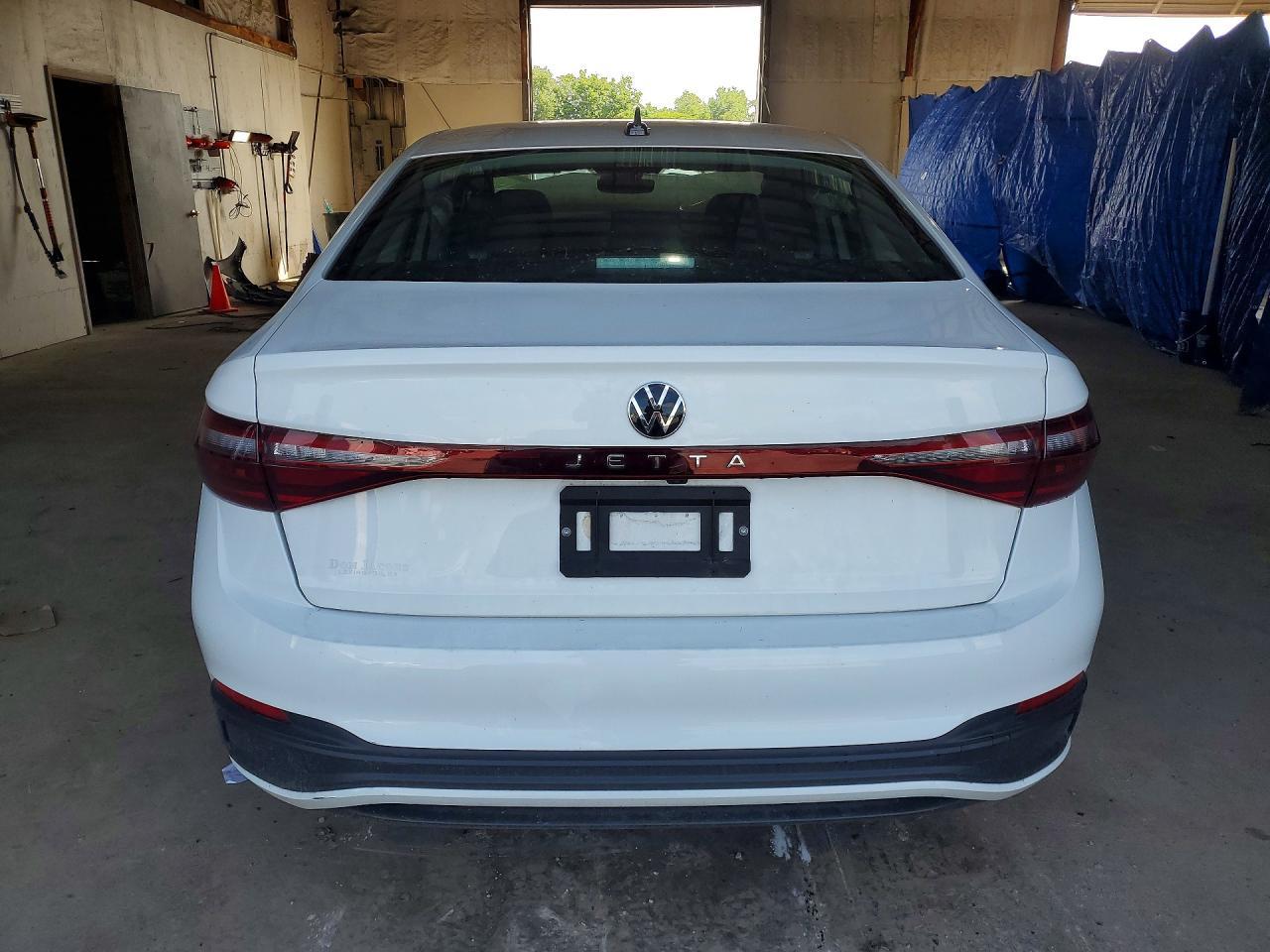 2026 Volkswagen Jetta - Image 6