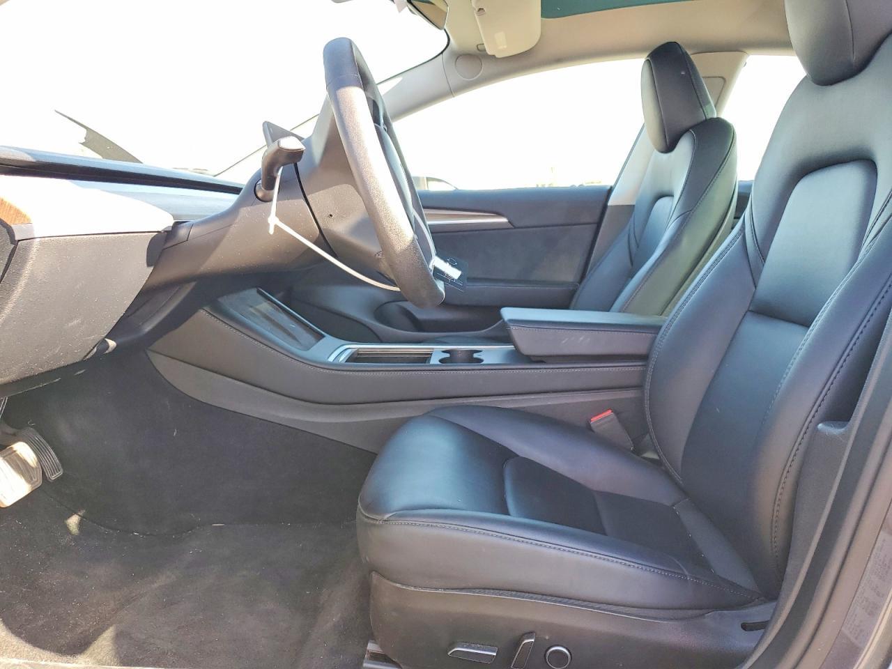 2023 Tesla Model 3 - Фото 7