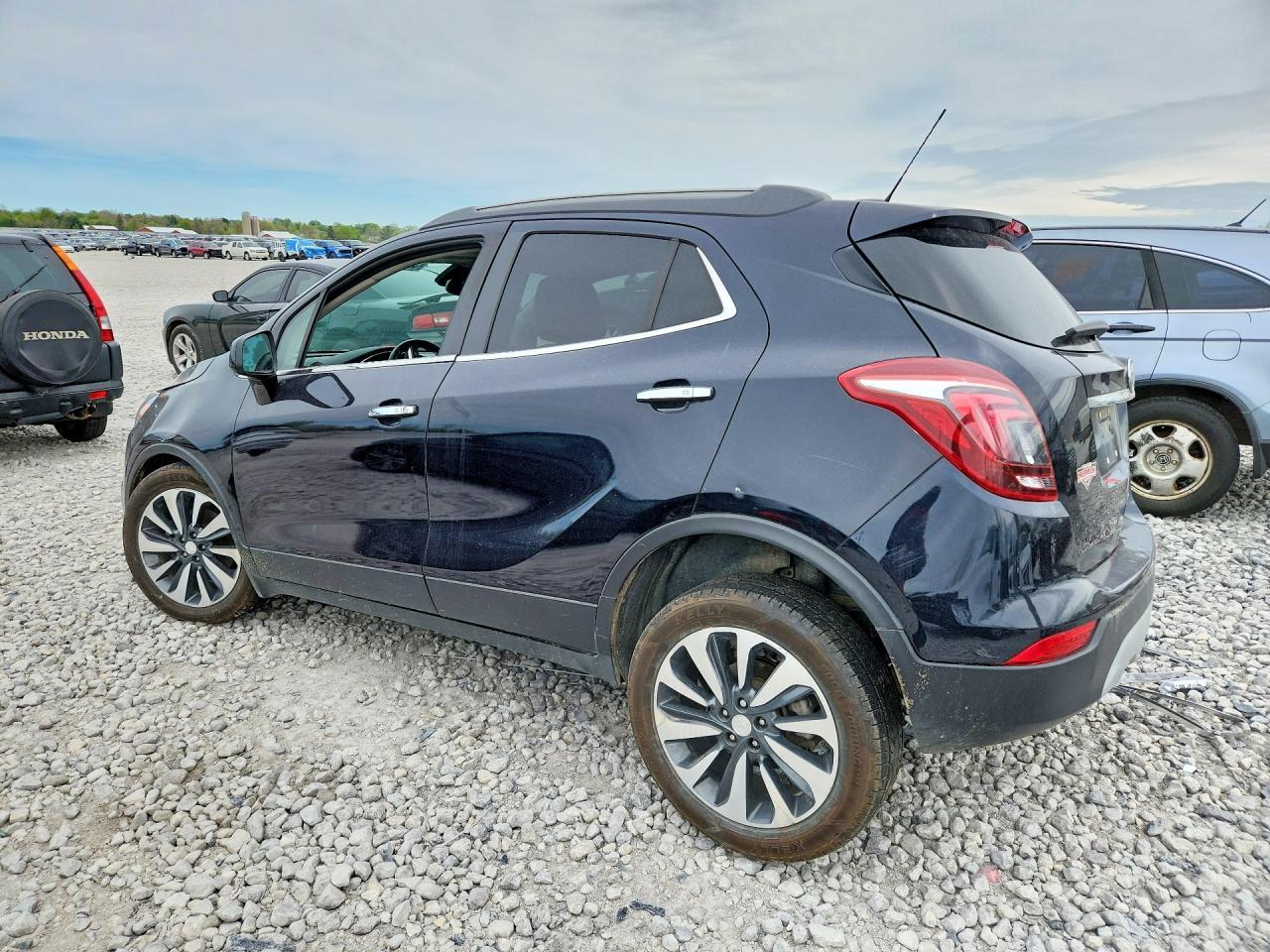 2021 Buick Encore Preferred - Фото 2