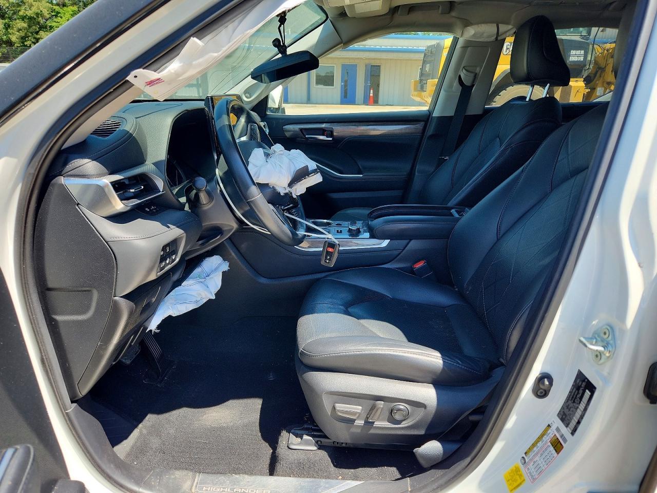 2021 Toyota Highlander Platinum - Фото 7