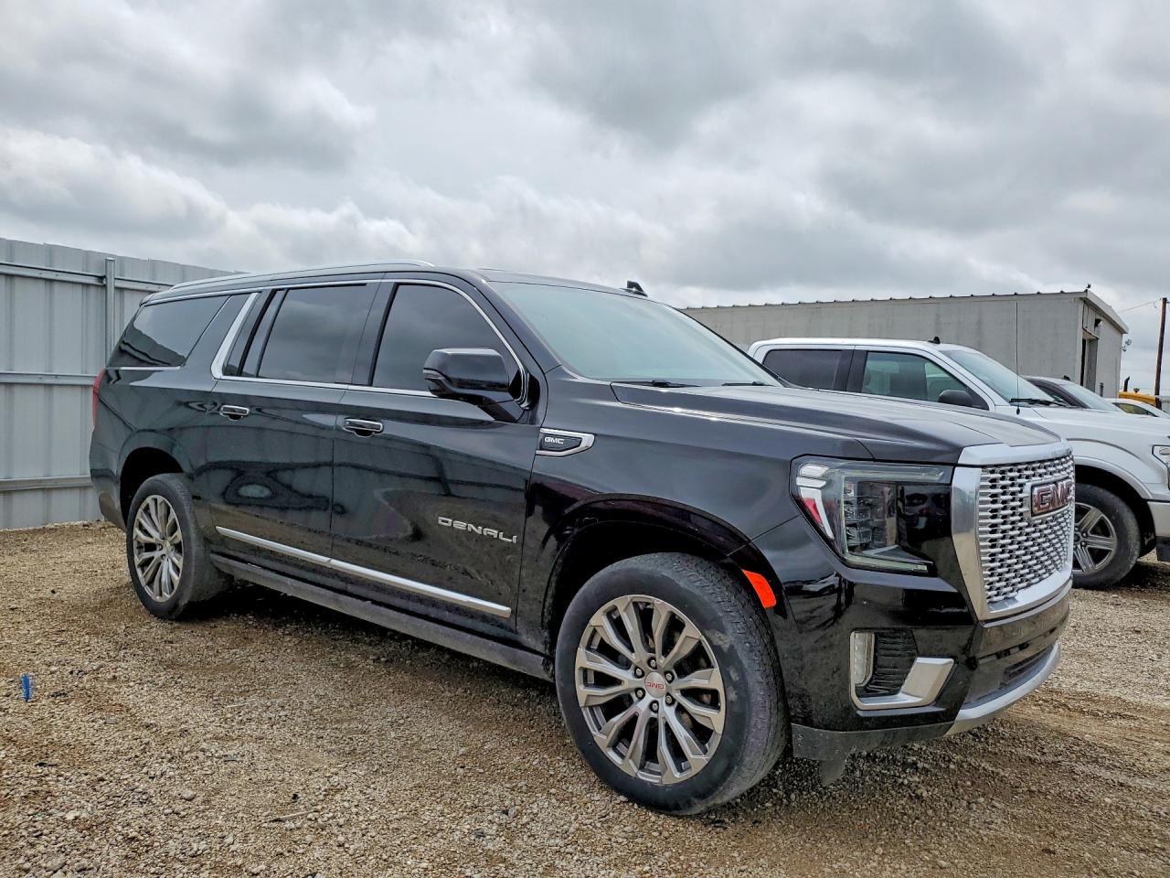 2021 GMC Yukon Xl Denali - Фото 4