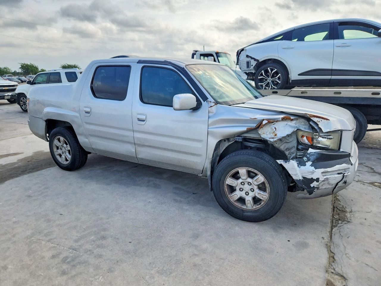 2006 Honda Ridgeline - Image 4