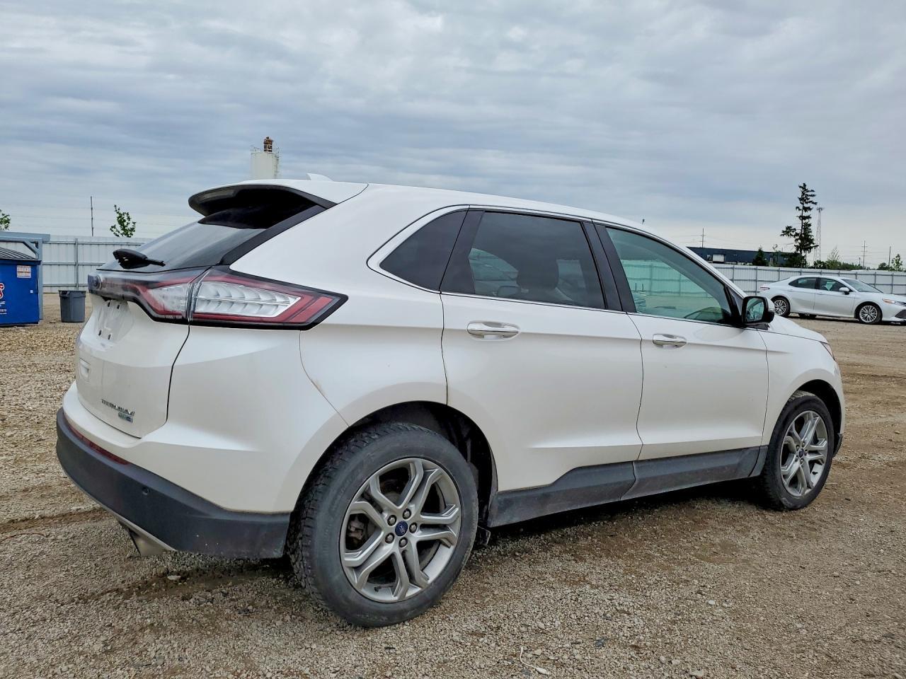 2016 Ford Edge Titanium - Фото 3