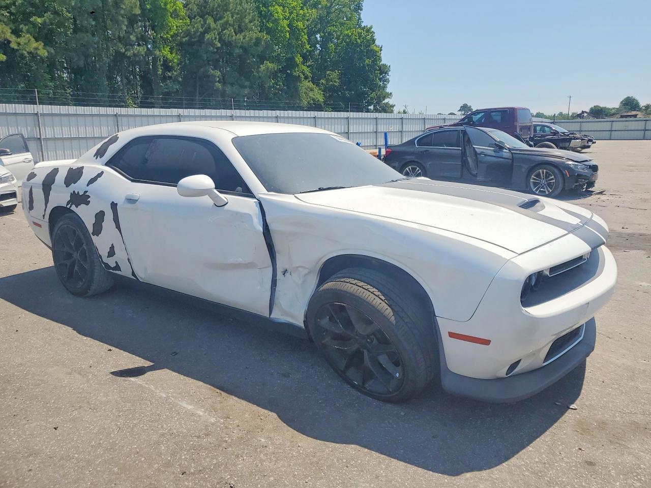 2022 Dodge Challenger Gt - Image 4