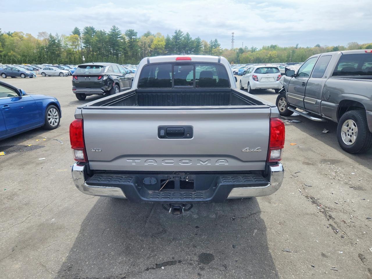 2018 Toyota Tacoma Sr5 V6 - Фото 6