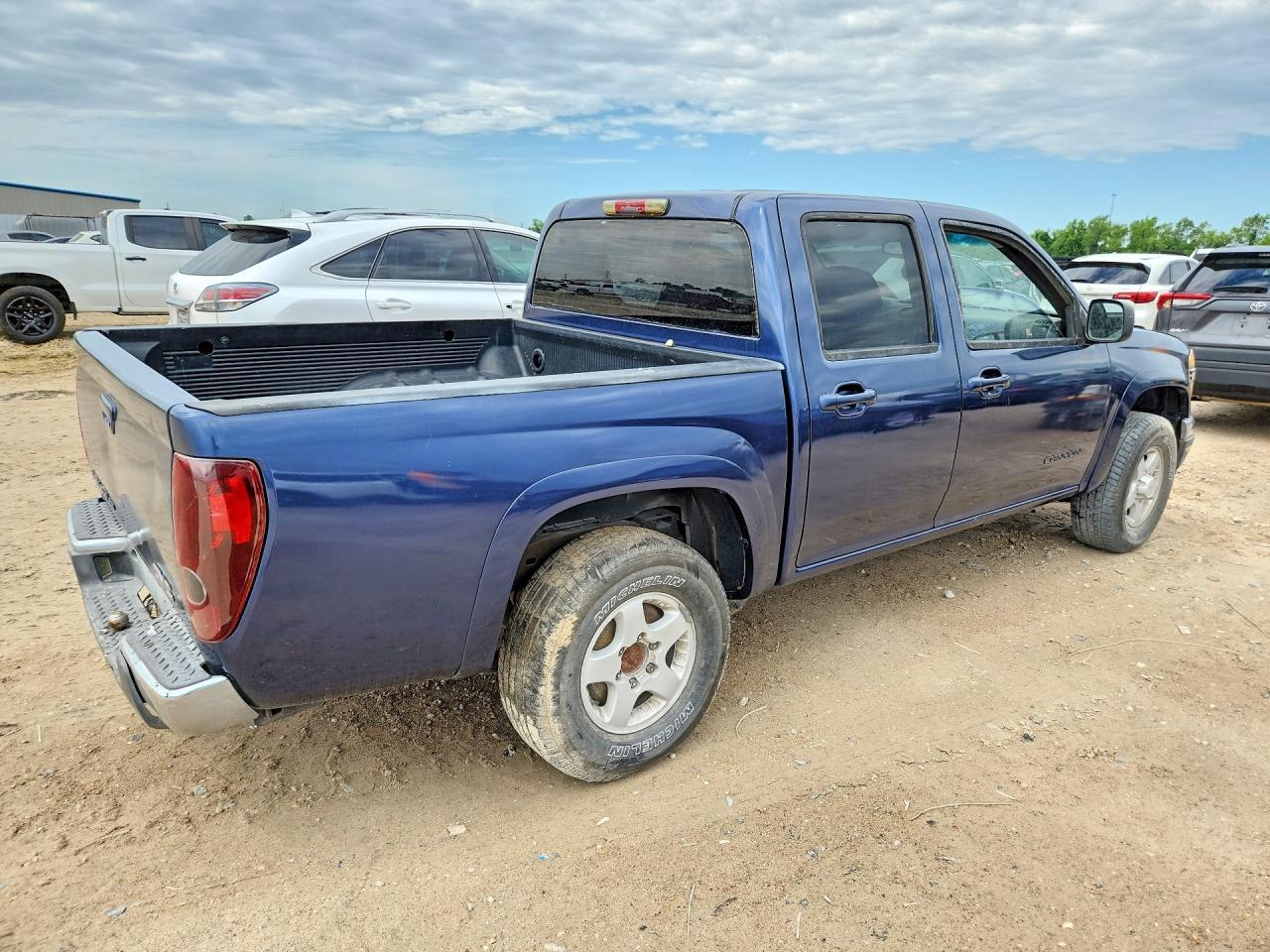 2005 GMC Canyon - Фото 3