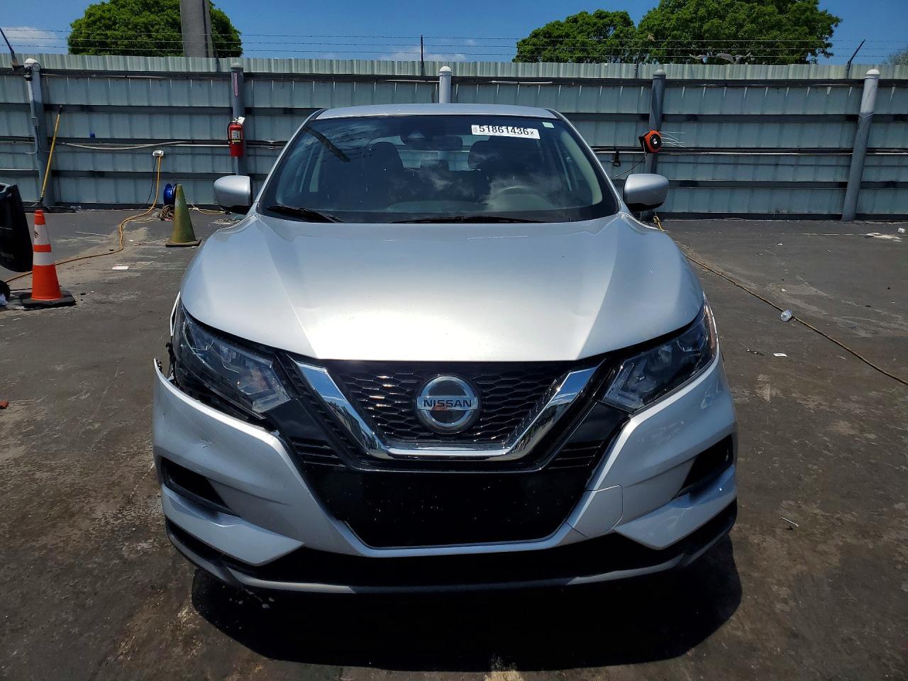2020 Nissan Rogue Sport S - Image 5