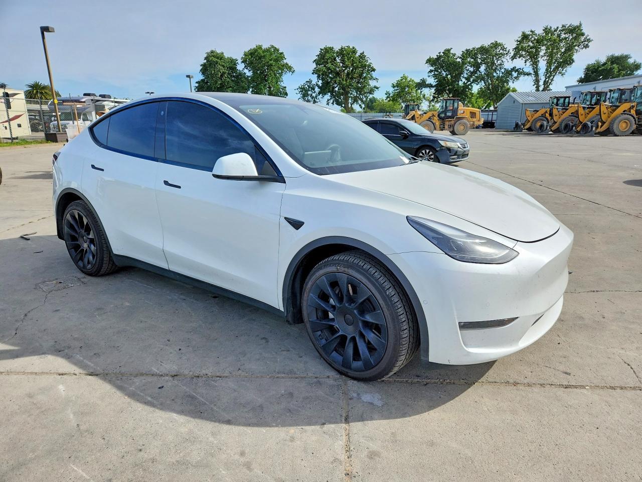2022 Tesla Model Y - Фото 4