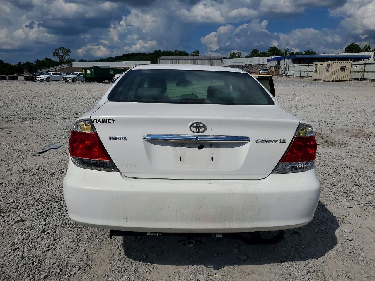 2005 Toyota Camry Xle V6 - Фото 6