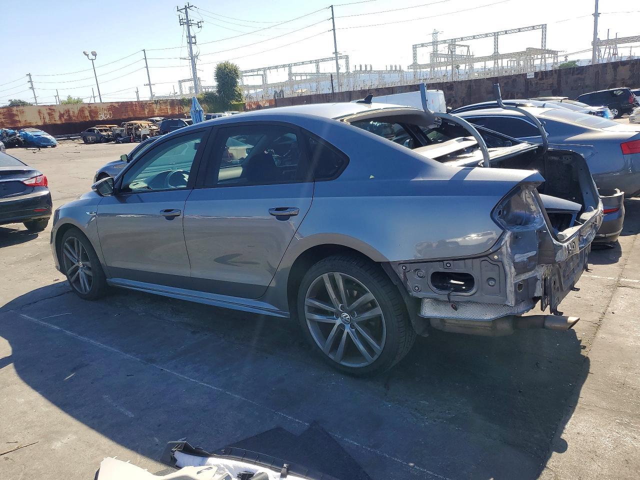 2018 Volkswagen Passat S - Image 2