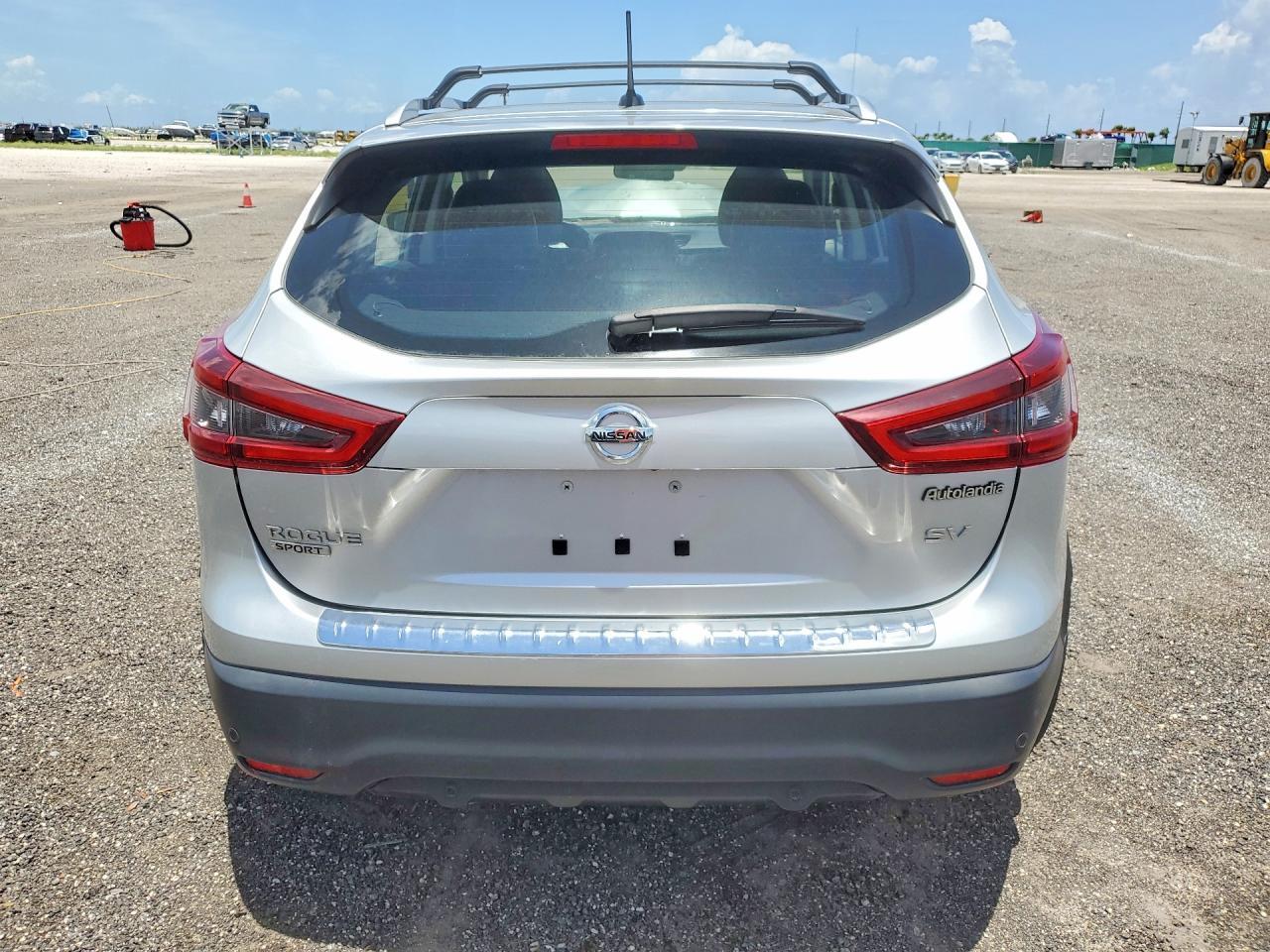 2020 Nissan Rogue Sport Sv - Фото 6