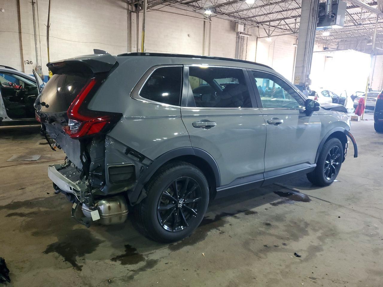 2025 Honda Cr-V Sport-L - Image 3
