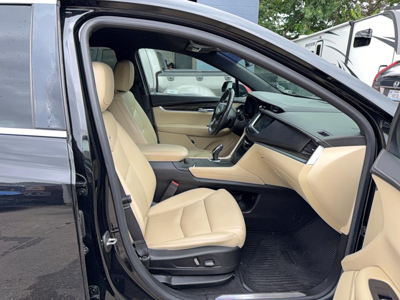 2017 Cadillac Xt5 - Image 5