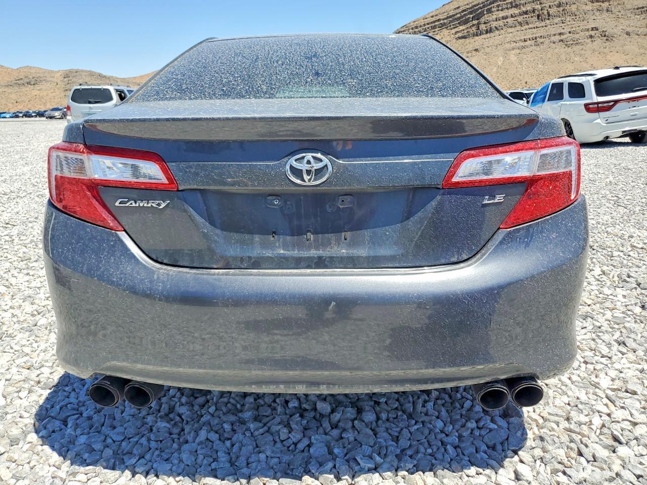 2012 Toyota Camry Base - Фото 6