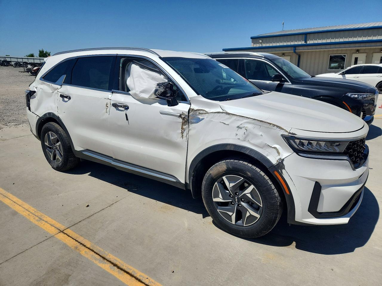 2022 Kia Sorento S - Фото 4
