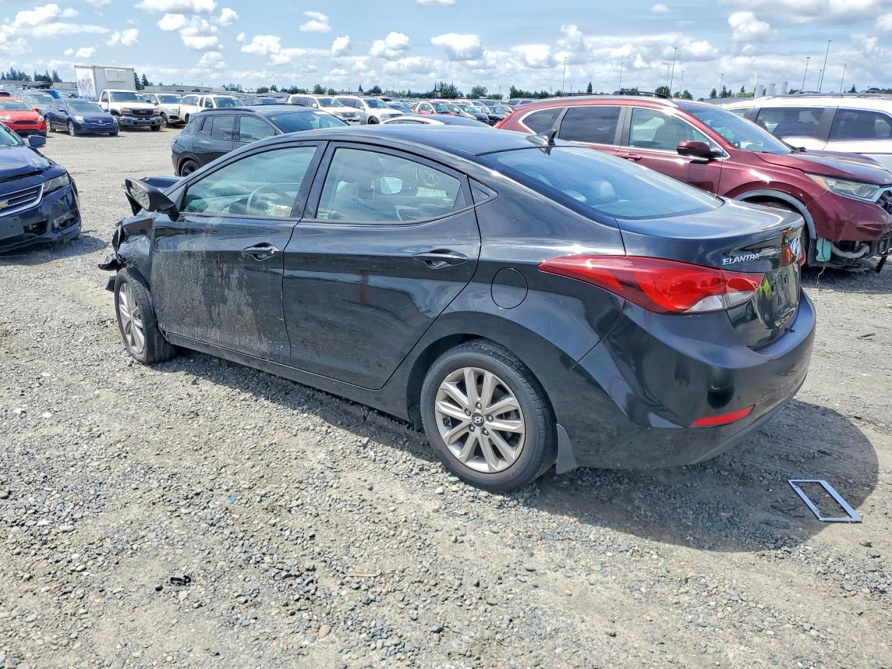 2016 Hyundai Elantra Se - Фото 2
