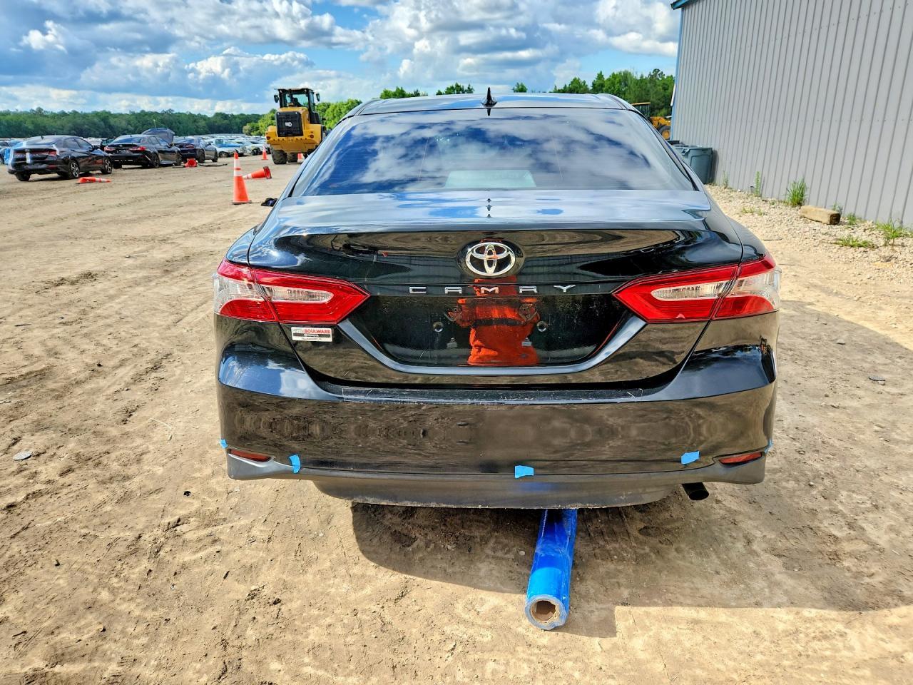 2019 Toyota Camry L - Image 6