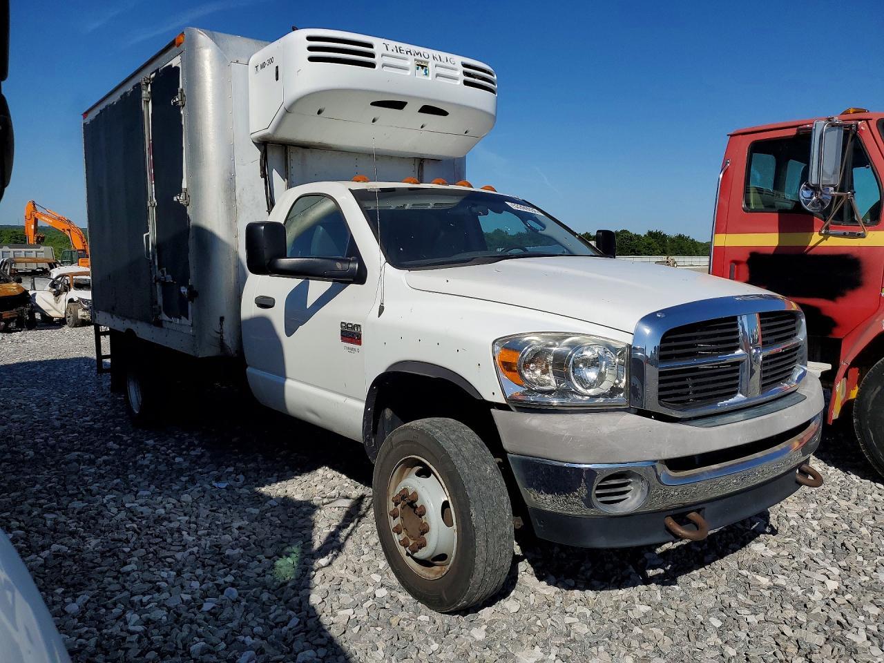 2008 Dodge Ram 4500 S - Refrigerated Box Truck - Image 4