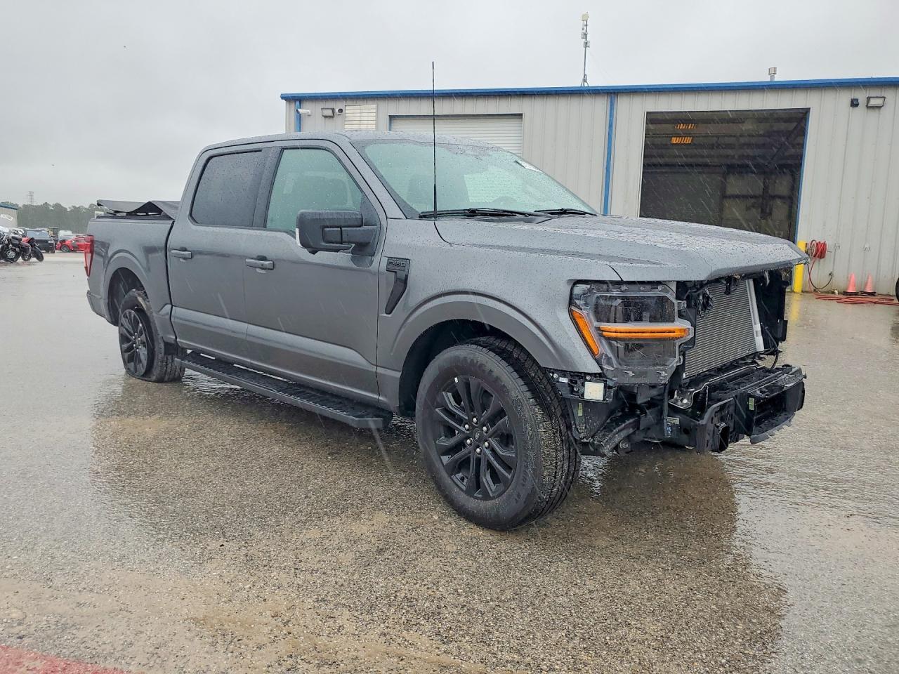 2025 Ford F150 Xlt - Фото 4