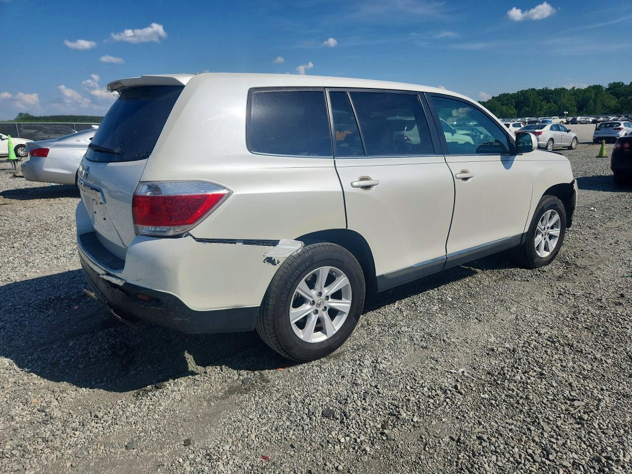 2013 Toyota Highlander Base - Фото 3
