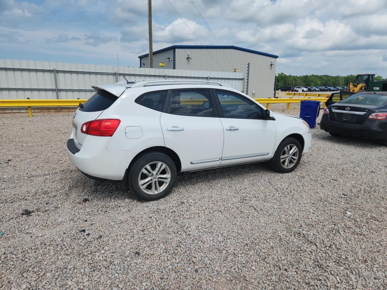 2012 Nissan Rogue S - Фото 3