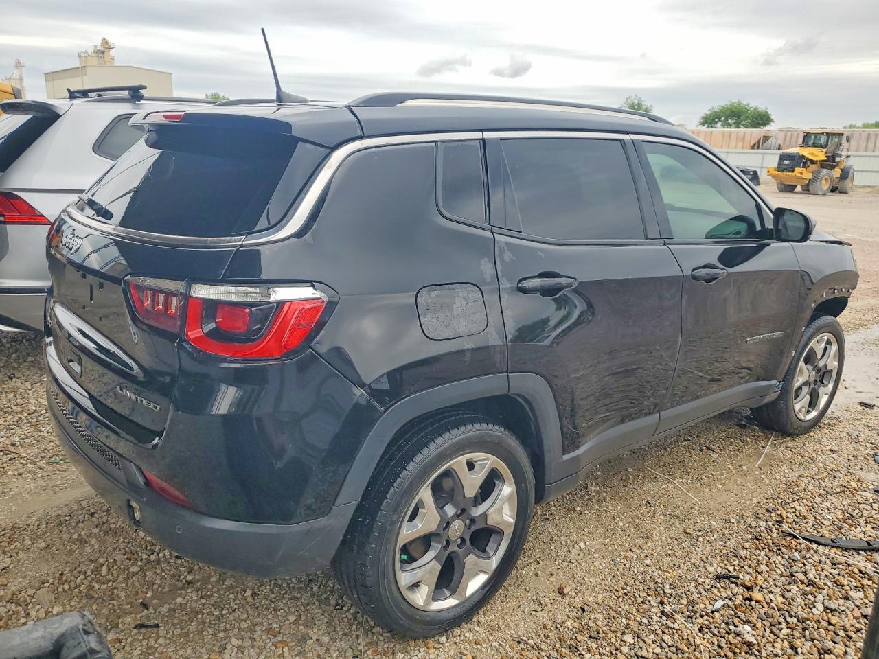 2018 Jeep Compass Limited - Image 3