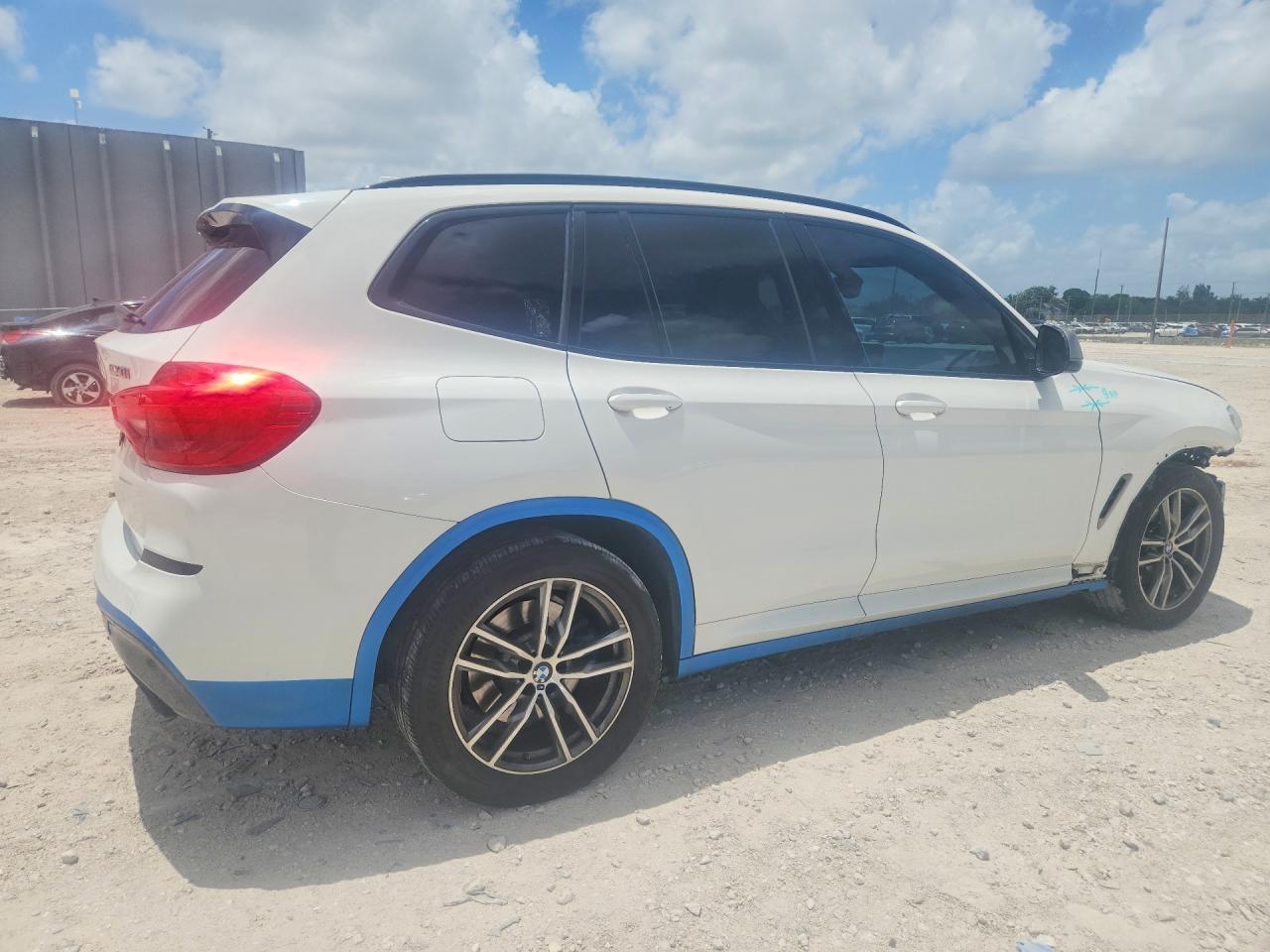 2018 BMW X3 xDrivem40I - Фото 3