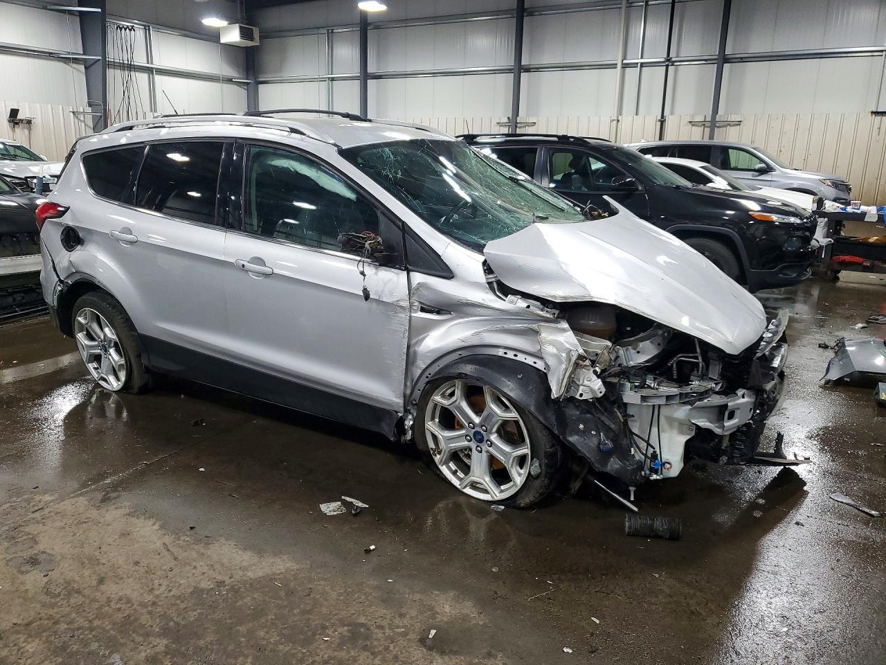 2019 Ford Escape Titanium - Image 4
