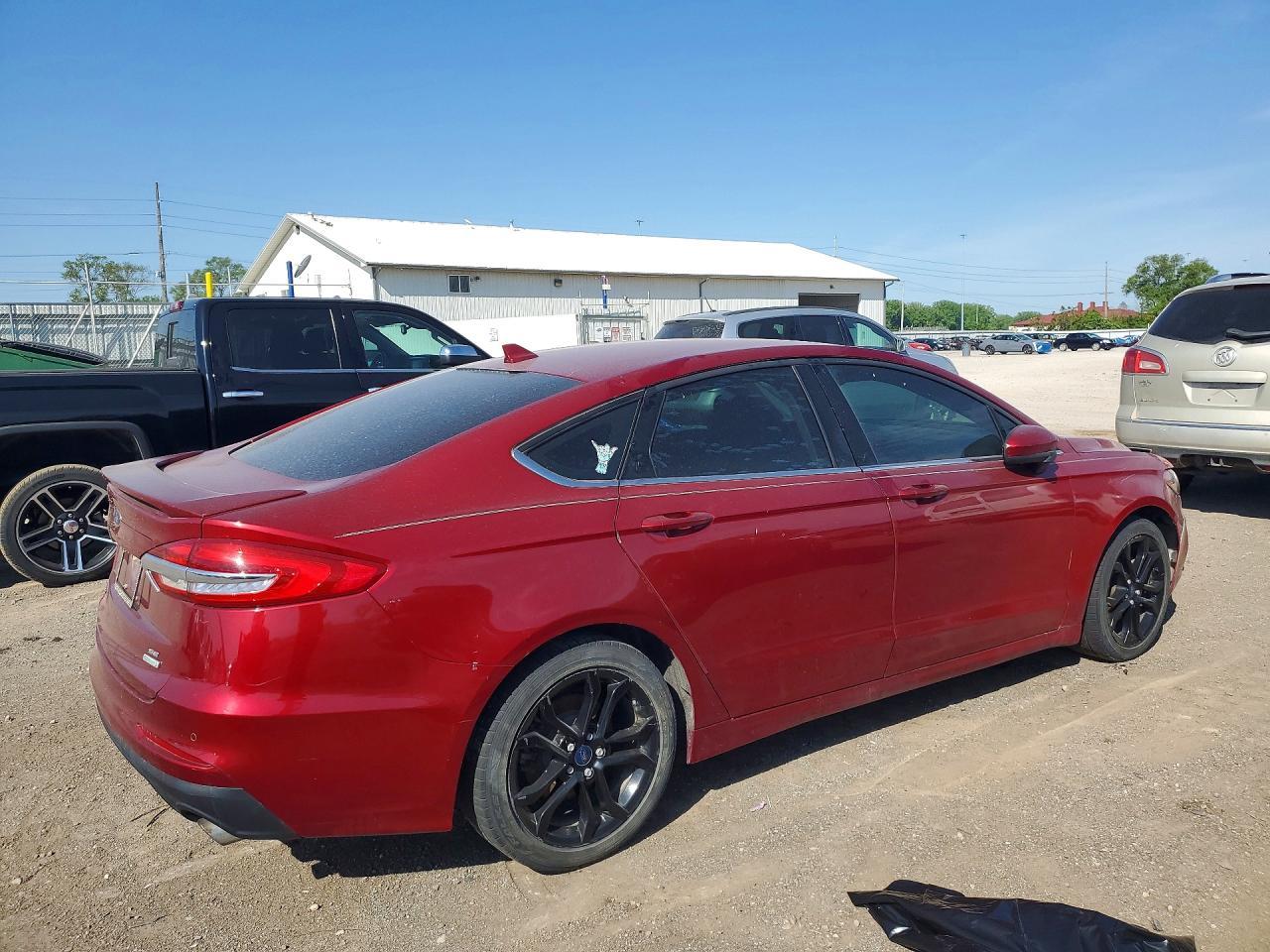 2019 Ford Fusion Se - Фото 3