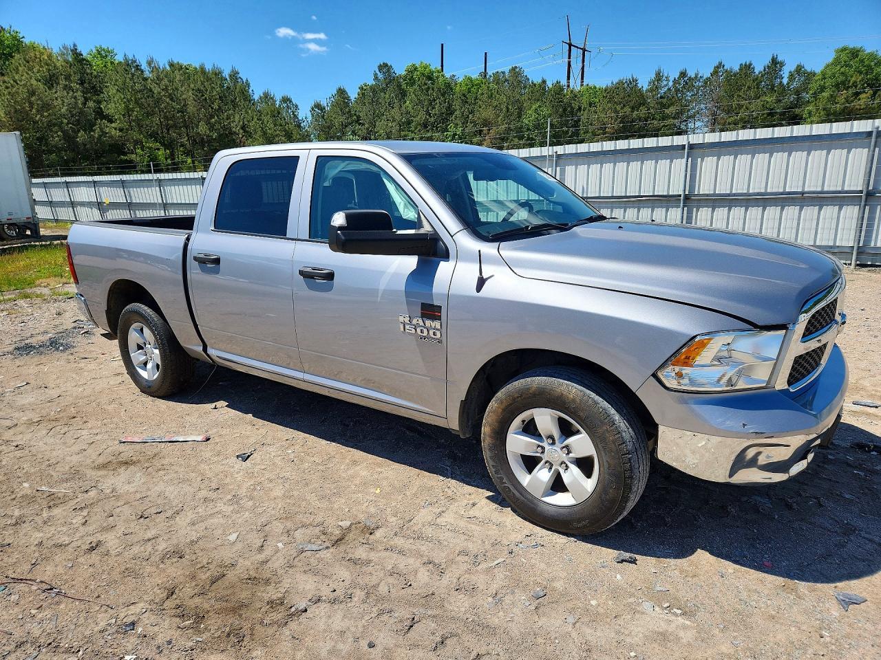 2022 Ram 1500 Classic Slt - Фото 4
