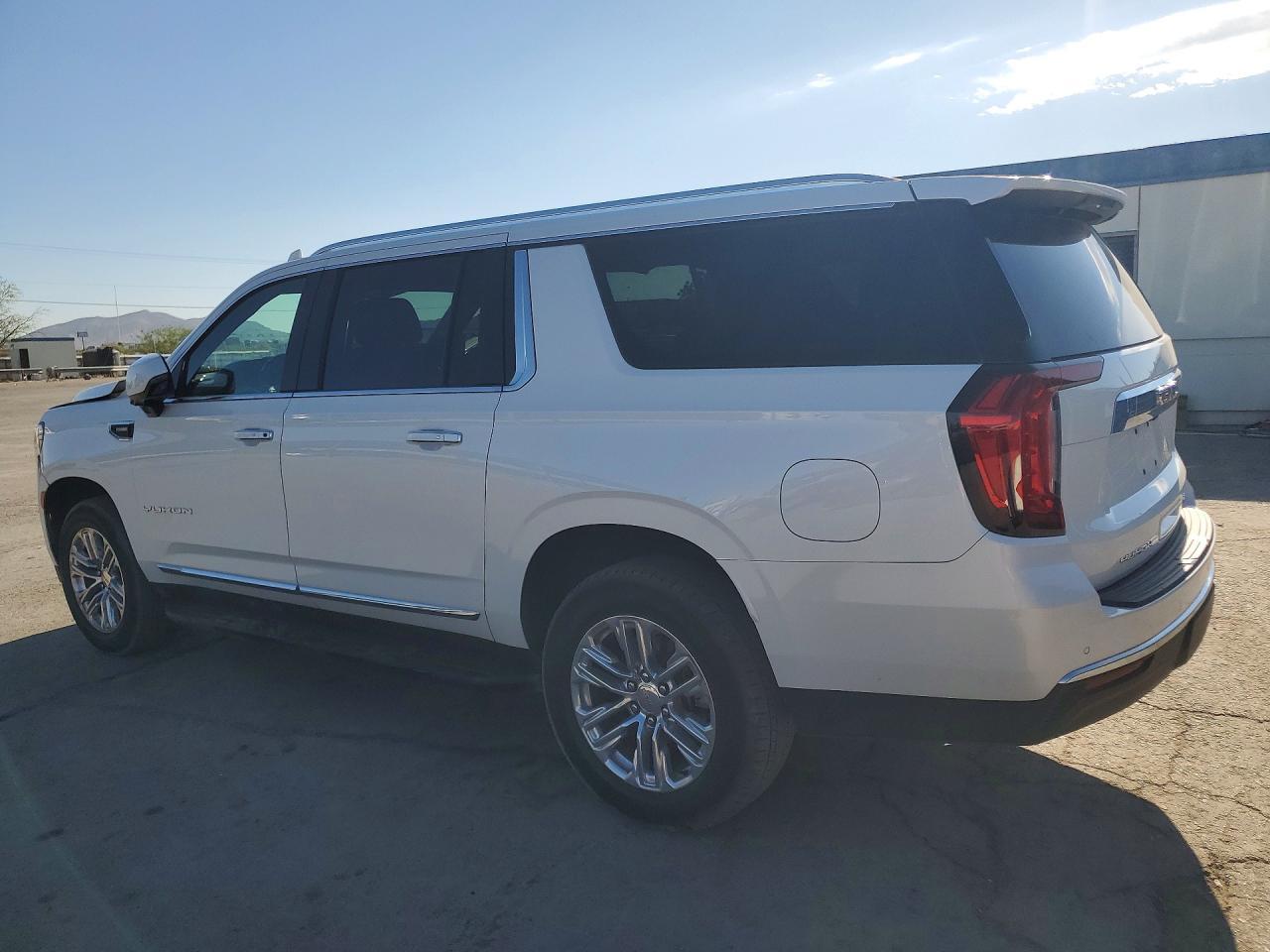 2024 GMC Yukon Xl K1500 Slt - Image 2