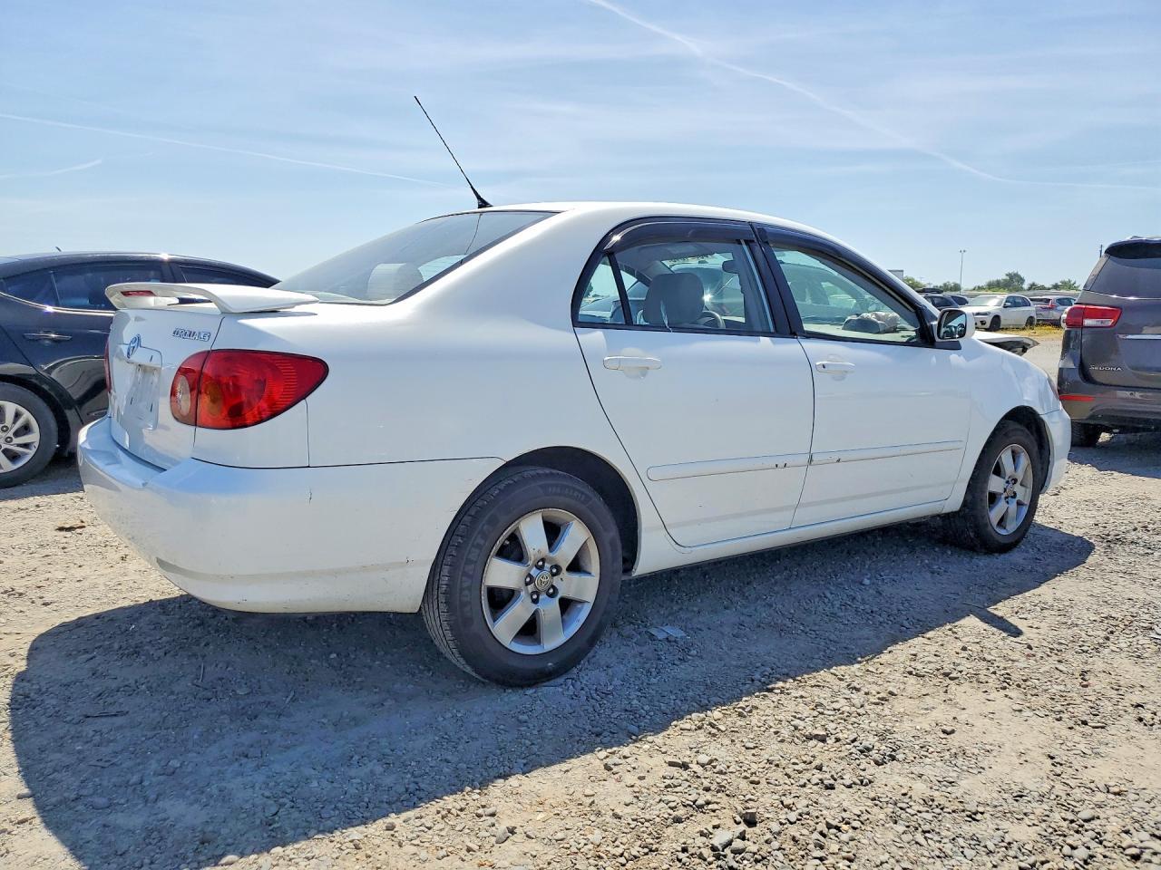 2004 Toyota Corolla Le - Фото 3