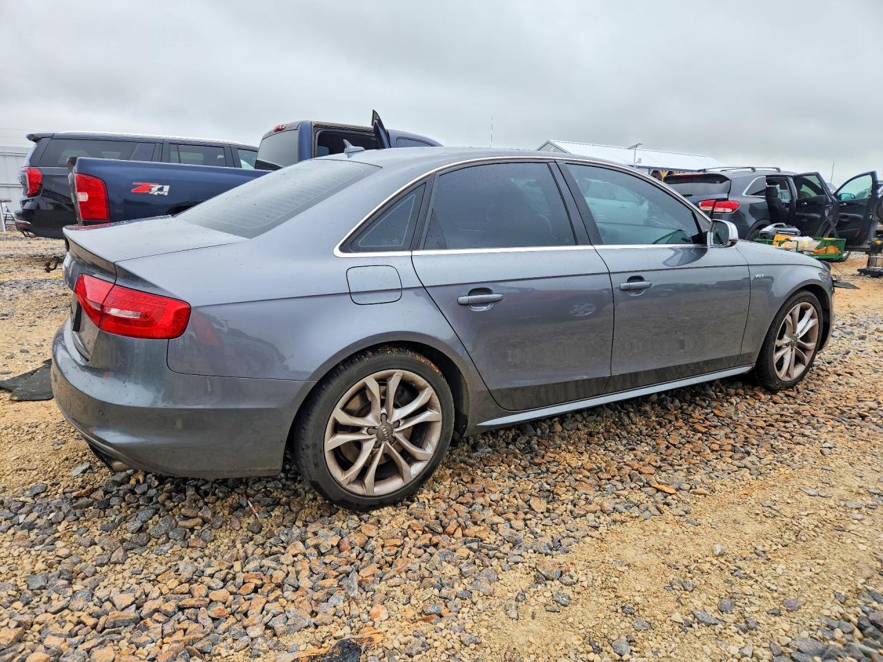 2014 Audi S4 Prestige - Image 3
