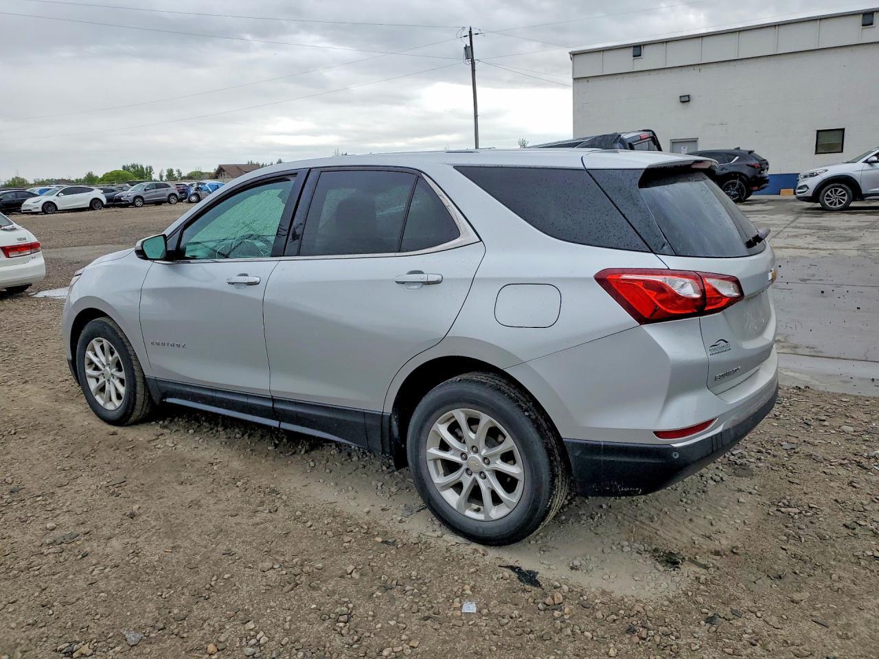 2018 Chevrolet Equinox Lt - Фото 2
