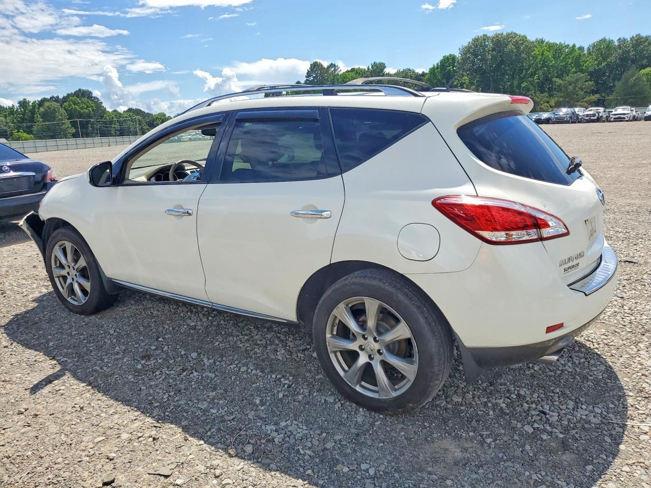2012 Nissan Murano S - Фото 2