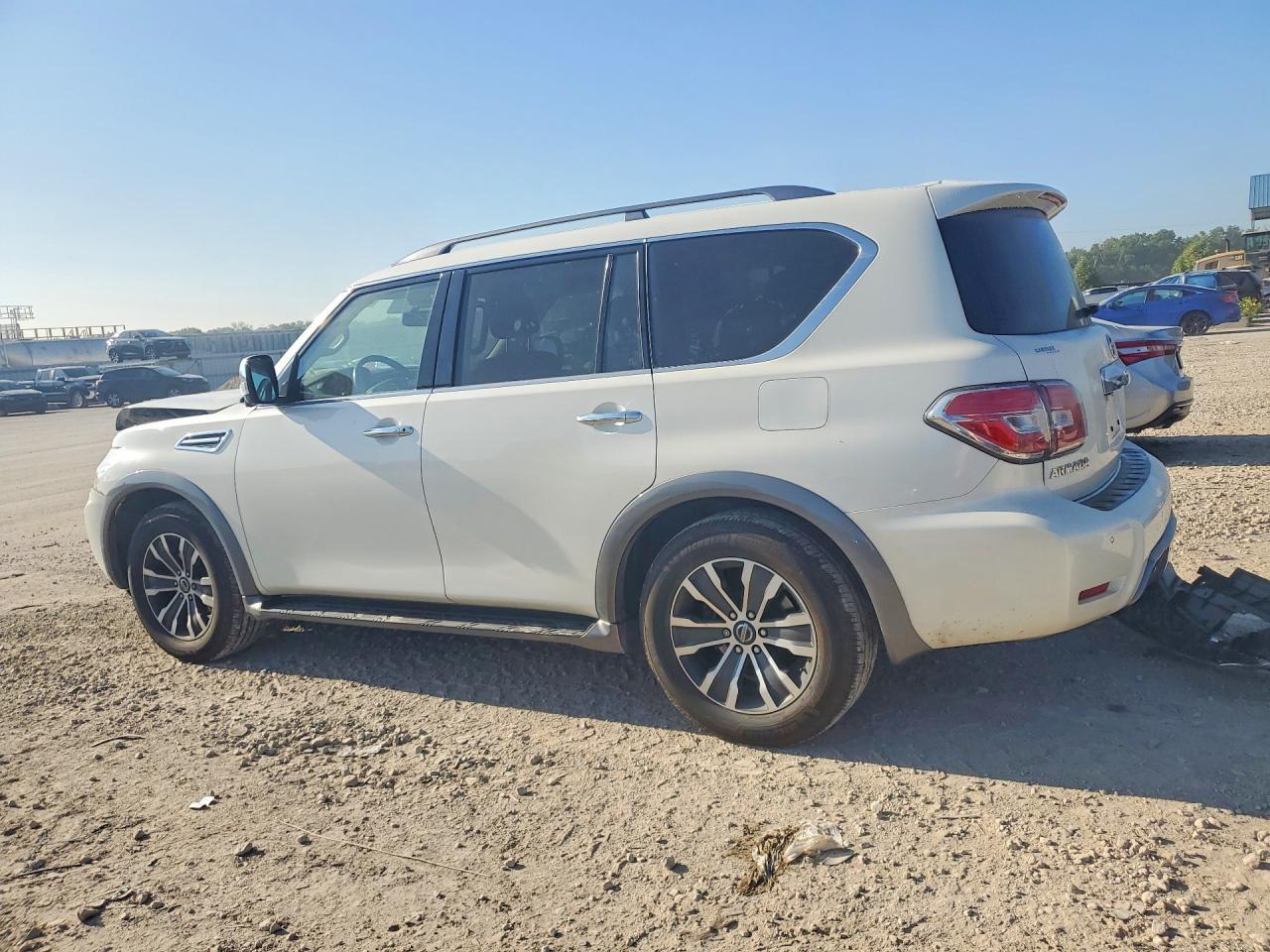 2020 Nissan Armada Sl - Фото 2